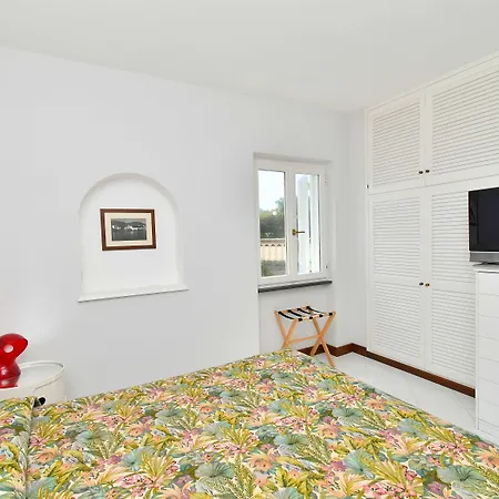 לינה וארוחת בוקר Lentisco