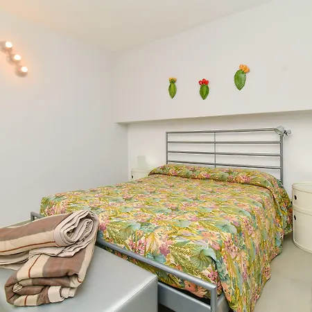 לינה וארוחת בוקר Lentisco