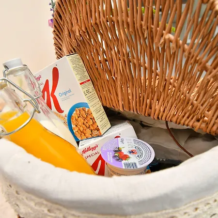 Lentisco Bed & Breakfast 4*